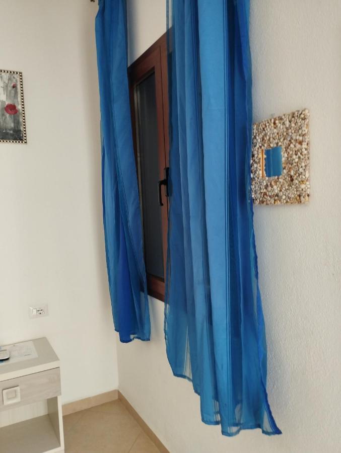 Affitta Camere Zio Peppe San Teodoro  Esterno foto