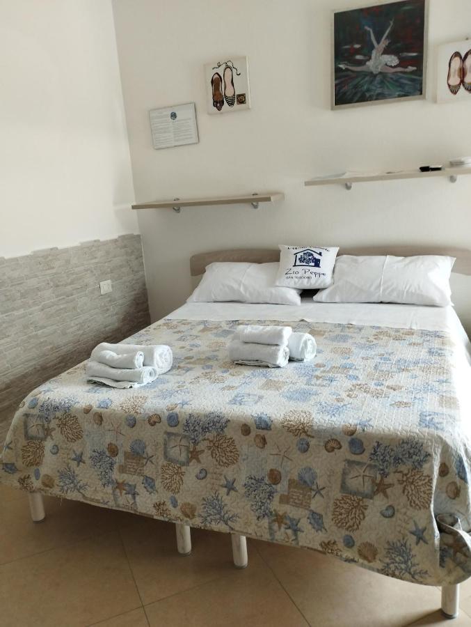 Affitta Camere Zio Peppe San Teodoro  Esterno foto